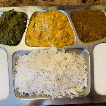 Curry Corner - Vegetarian Thali (It also comes with Naan) - Indian Near Me - Olympia, Washington