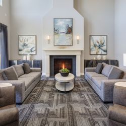 Oakmont of Riverpark - Community common area