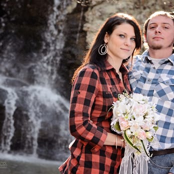 Ryan Hornback Photography - Engagement Photography - Event Photography Near Me Ryan Hornback Photography - Engagement Photography - Event Photography Near Me