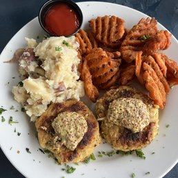 Saltwater Style Crab Cakes