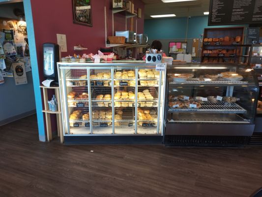 LuLu's Bread and Bagels by null