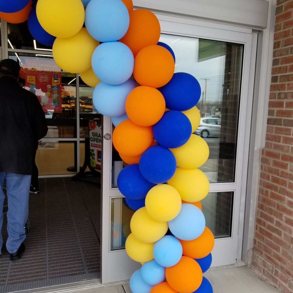 ALDI - Grocery Near Me - Hamden, Connecticut