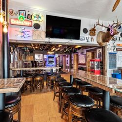 Oak Creek Tavern