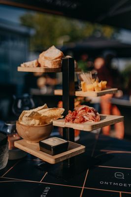 Restaurant Quatre Bras by null
