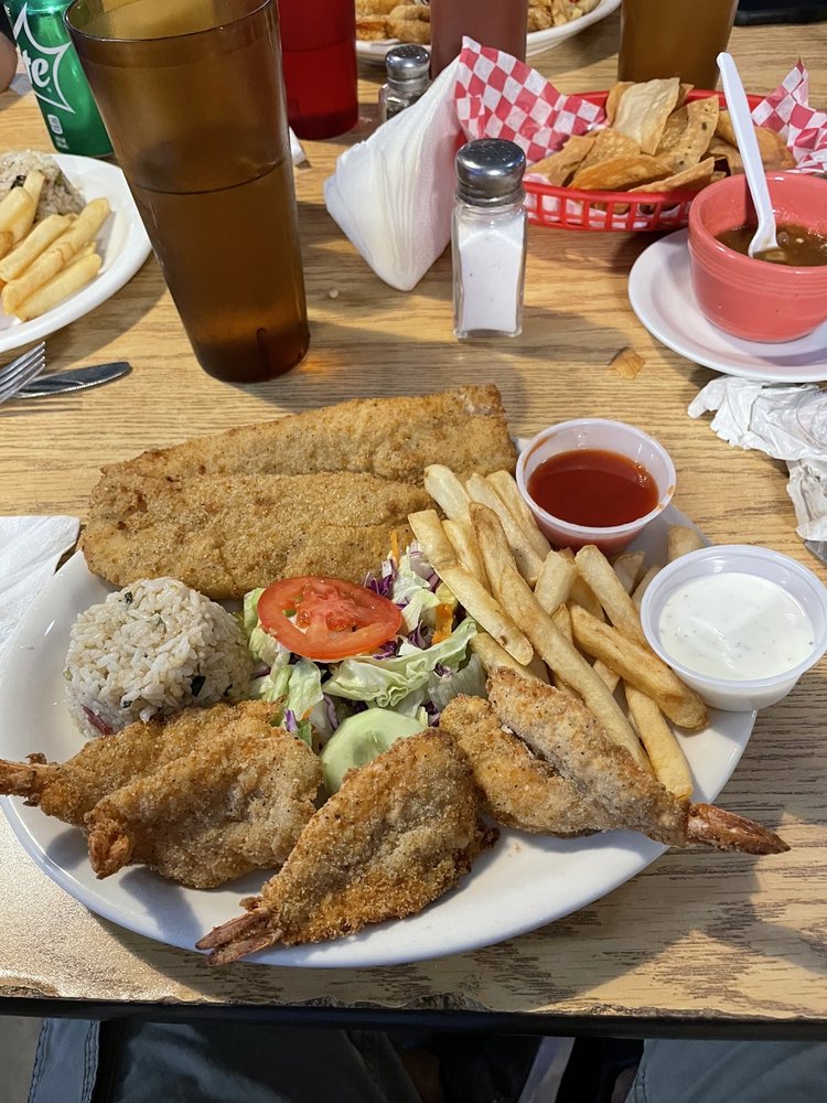 CAPTAIN BOB’S RESTAURANT Updated September 2024 17 Reviews 2034 E