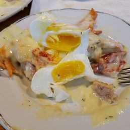 Lobster eggs Benedict Lobster eggs Benedict