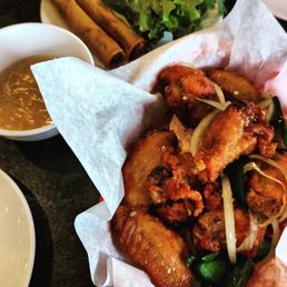 602 Chicken Wings - Canh Gà Chiên Nước Mắm