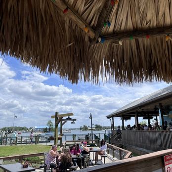 Cracker's Bar & Grill - Bar/eating area outside - Seafood Near Me - Crystal River, Florida Cracker's Bar & Grill - Bar/eating area outside - Seafood Near Me - Crystal River, Florida