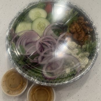 Cosmos Pizza - Allison's salad with the chicken mysteriously missing - Pizza Near Me - Corolla, North Carolina Cosmos Pizza - Allison's salad with the chicken mysteriously missing - Pizza Near Me - Corolla, North Carolina