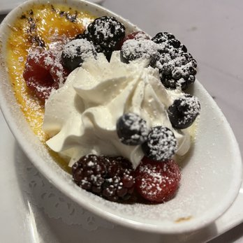 E & E Stakeout Grill - Crème Brule - American Near Me - Belleair Bluffs, Florida E & E Stakeout Grill - Crème Brule - American Near Me - Belleair Bluffs, Florida