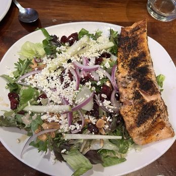 Brgr Kitchen Plus Bar - Farmhouse Salad - Half with salmon - Burgers Near Me - Kansas City, Missouri