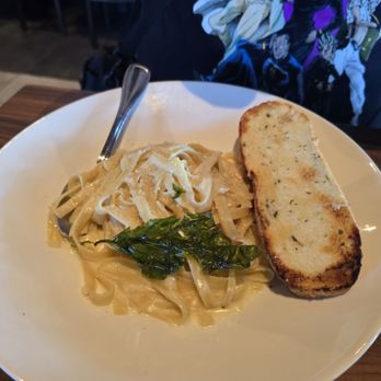 Yard House - Fettuccine - New American Near Me - Elk Grove, California Yard House - Fettuccine - New American Near Me - Elk Grove, California