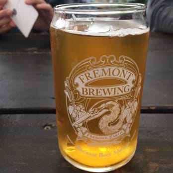 Fremont Brewing - Summer Ale - Breweries Near Me - Seattle, Washington Fremont Brewing - Summer Ale - Breweries Near Me - Seattle, Washington