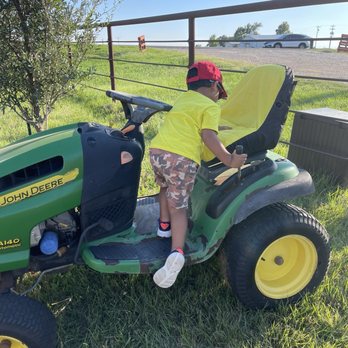 Team Family Farm - Pumpkin Patches Near Me - Aubrey, Texas Team Family Farm - Pumpkin Patches Near Me - Aubrey, Texas