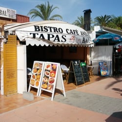 Bistro Cafe Anibal - Sicht von der Meerseite