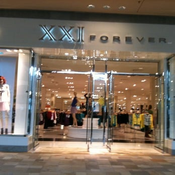 FlatIron Crossing - Biggest forever 21 that I have seen. - Shopping Centers Near Me - Broomfield, Colorado FlatIron Crossing - Biggest forever 21 that I have seen. - Shopping Centers Near Me - Broomfield, Colorado