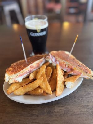 B.D. Riley's Irish Pub at Mueller by null