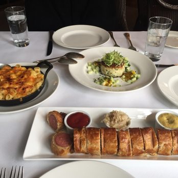 Hendrick's Tavern - Lobster Lobster Truffle Mac & Cheese, Maryland Crab Cake, Kobe Beef Hot Dog - Bars Near Me - Roslyn, New York Hendrick's Tavern - Lobster Lobster Truffle Mac & Cheese, Maryland Crab Cake, Kobe Beef Hot Dog - Bars Near Me - Roslyn, New York