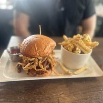 Great Maple San Diego - Brisket burger with truffle fries - Breakfast & Brunch Near Me - San Diego, California