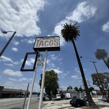 Chema's Tacos - Tacos Near Me - Whittier, California
