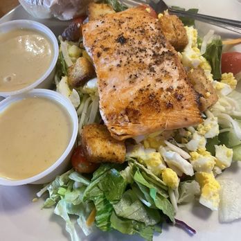 Texas Roadhouse - Grilled Salmon Salad with honey mustard - Steakhouses Near Me - Horn Lake, Mississippi Texas Roadhouse - Grilled Salmon Salad with honey mustard - Steakhouses Near Me - Horn Lake, Mississippi