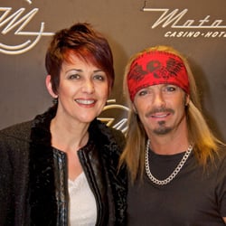 Zealand Spa Salon - Bret has never been to Zealand but if he did - oh the things we could do with that hair....