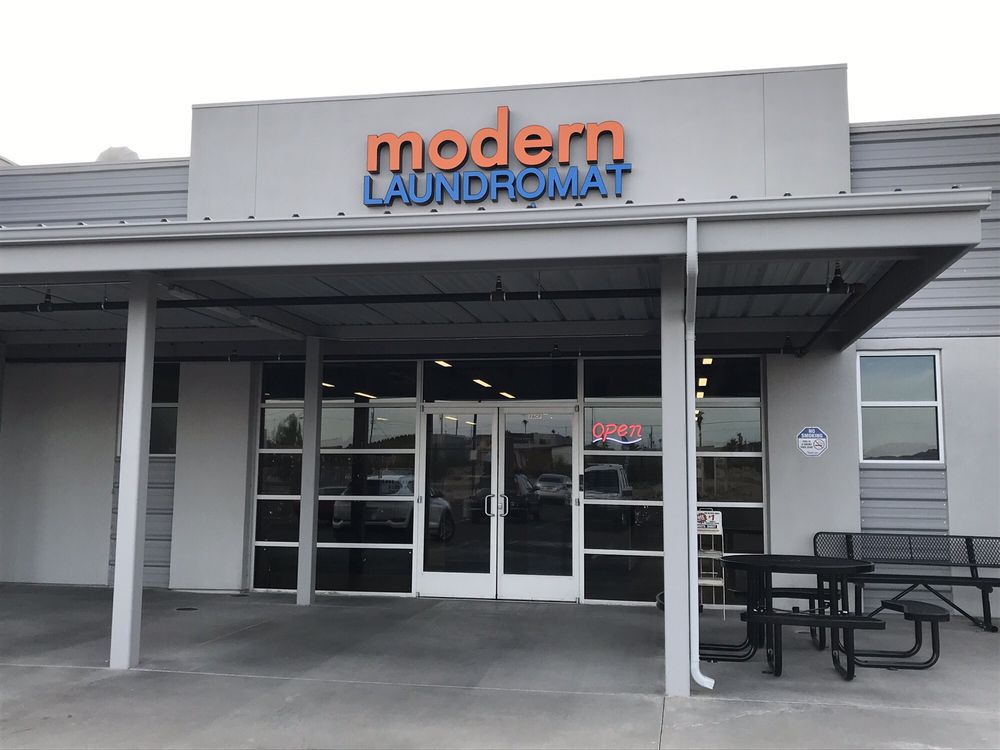 MODERN LAUNDROMAT 24 Photos & 51 Reviews Laundromat 491 N Lake