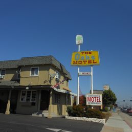 Exterior photo of The Oaks Motel - Gilroy, California Exterior photo of The Oaks Motel - Gilroy, California
