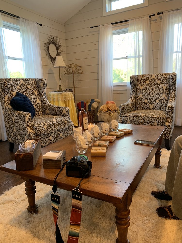 FARM WEDDINGS Updated May 2024 31 Photos 653 Rye St, South