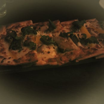 The Salted Pig - pig flatbread - Gastropubs Near Me - Riverside, California