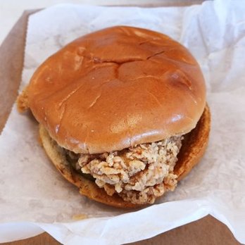 KFC - Classic Chicken Sandwich - Fast Food Near Me - Sacramento, California KFC - Classic Chicken Sandwich - Fast Food Near Me - Sacramento, California
