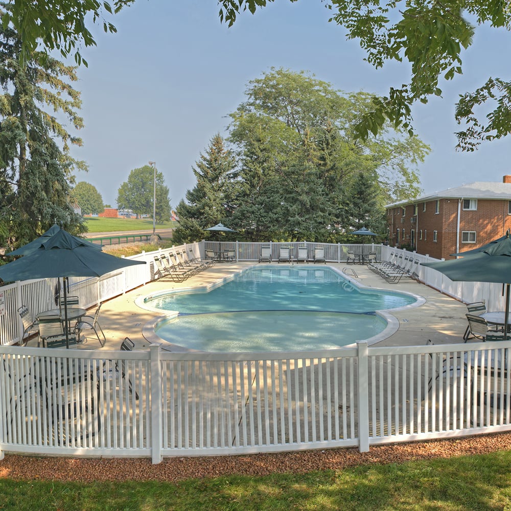 THE MEADOWS APARTMENTS Updated August 2024 11 Photos 10 Ellis Dr