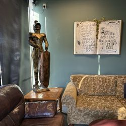 Fable Hollow Bookshoppe - Another cozy corner