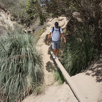 La Jolla Trail - 4" plank to Blacks - Hiking Near Me - La Jolla, California La Jolla Trail - 4" plank to Blacks - Hiking Near Me - La Jolla, California