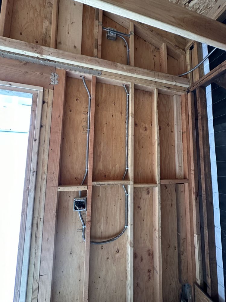 Slide of Genius Electric Power And Cabling