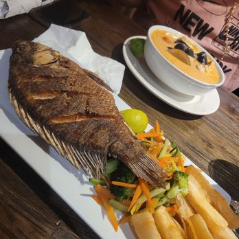 Bahia Restaurant - Salvadoran Near Me - Brooklyn, New York