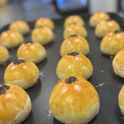 Ben Wong’s Tea - Egg yolk Cake