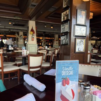 Pappadeaux Seafood Kitchen - Seafood Near Me - Albuquerque, New Mexico