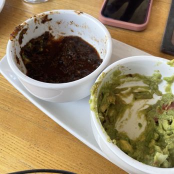 The Vig McDowell Mountain - Guac & Salsa (forgot to get pics, but trust me it's delicious) - American Near Me - Scottsdale, Arizona The Vig McDowell Mountain - Guac & Salsa (forgot to get pics, but trust me it's delicious) - American Near Me - Scottsdale, Arizona