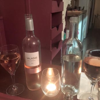 La Cave Gourmande - The wine and water. - Bistros Near Me - Paris, 75