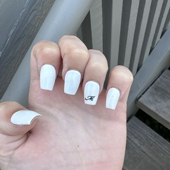Picasso Nail And Spa - Crooked nails - Nail Salons Near Me - Benicia, California