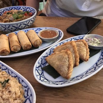 Glur - Curry puffs - Thai Near Me - New York, New York Glur - Curry puffs - Thai Near Me - New York, New York