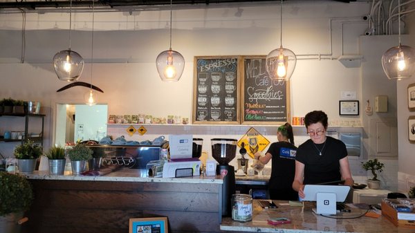Cafe` YOU by null