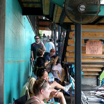 Franklin Barbecue - Barbeque Near Me - Austin, Texas Franklin Barbecue - Barbeque Near Me - Austin, Texas