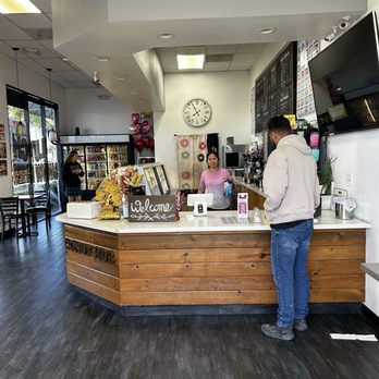 Donut Hub - Donuts Near Me - Orange, California Donut Hub - Donuts Near Me - Orange, California