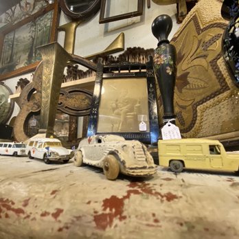 Uncommon Objects - Antiques Near Me - Austin, Texas
