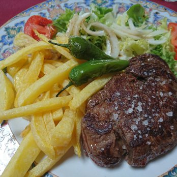 Abuela María - Steakhouses Near Me - Cueto, S