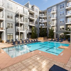 1377 Brookhaven Apartments