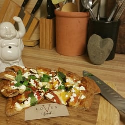 Vanessa Loves Food - Curran-Delfanso industry party... Pizza & wine = happy