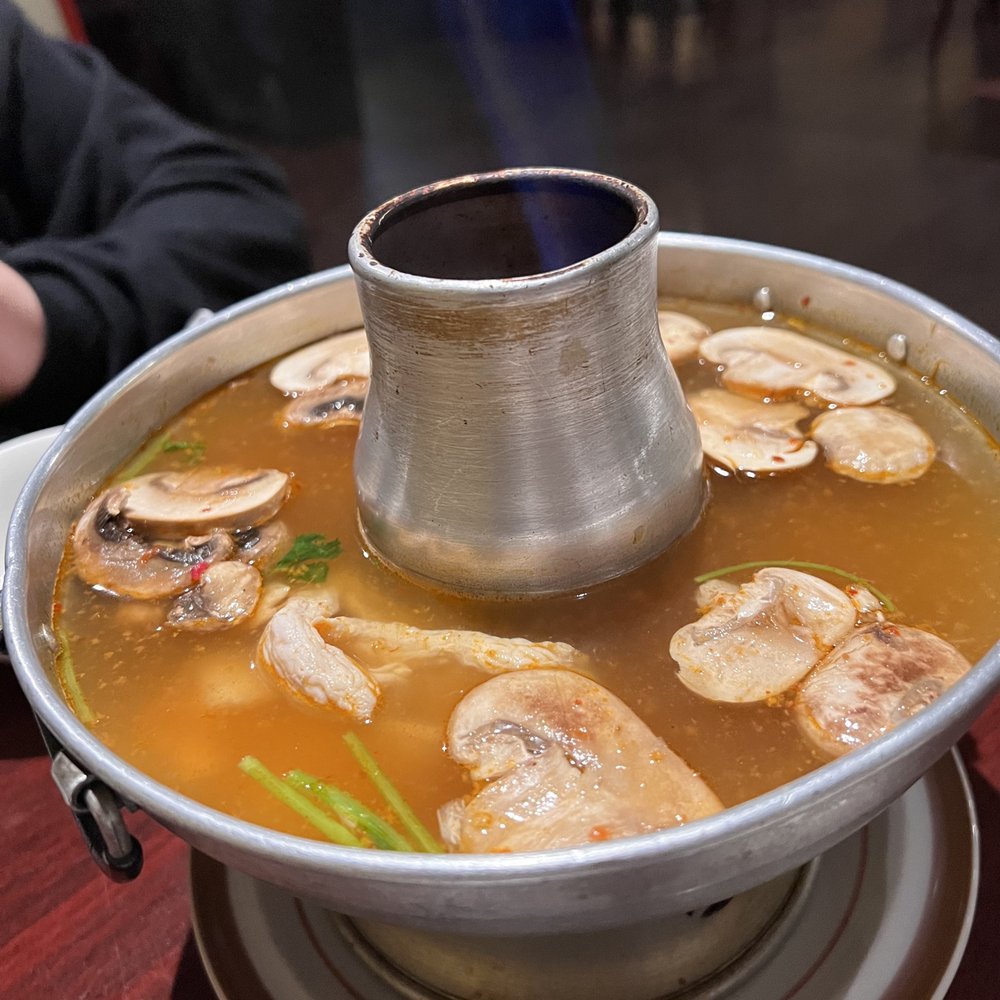 Sweety Hut Thai Restaurant - Tom Yum chicken soup customizable in spice level (Mild/Medium/Hot or Extra Hot). - Thai Near Me - West Covina, California Sweety Hut Thai Restaurant - Tom Yum chicken soup customizable in spice level (Mild/Medium/Hot or Extra Hot). - Thai Near Me - West Covina, California
